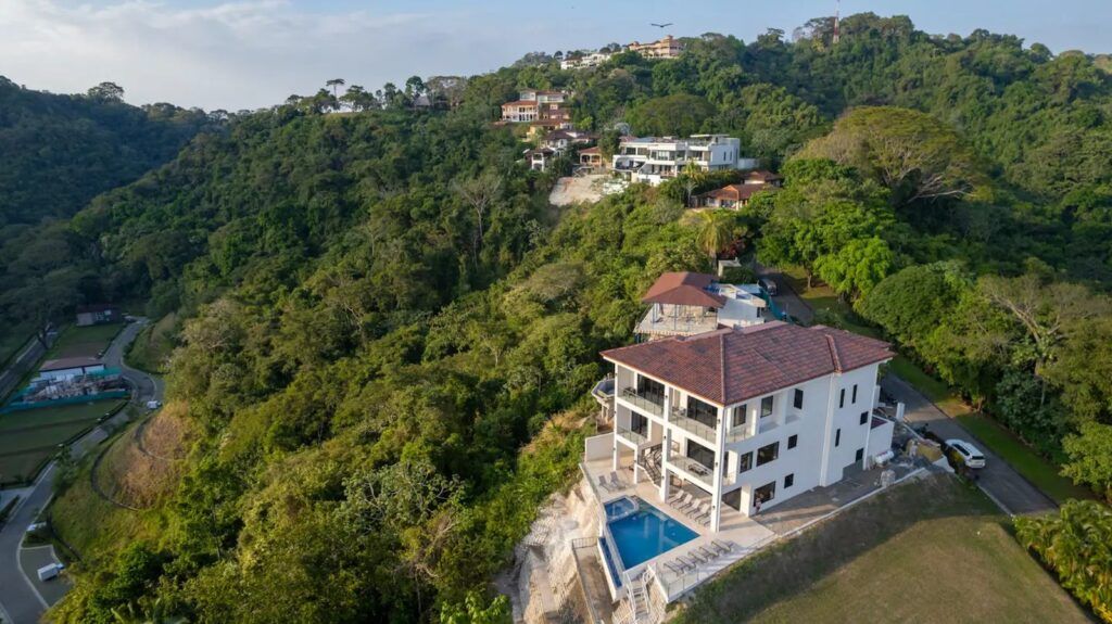Casa VIP 74 — Maverick Spanish-style villa in Los Sueños Resort