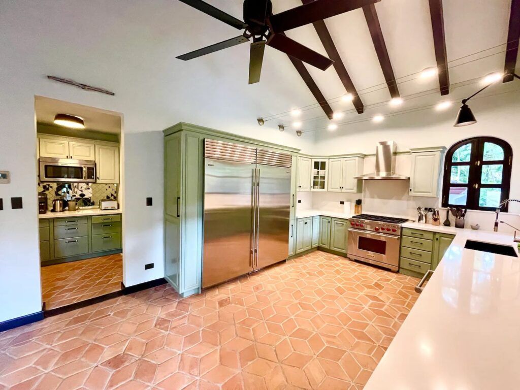 Casa VIP 75 — Jungle Villa colonial retreat in Los Sueños Resort