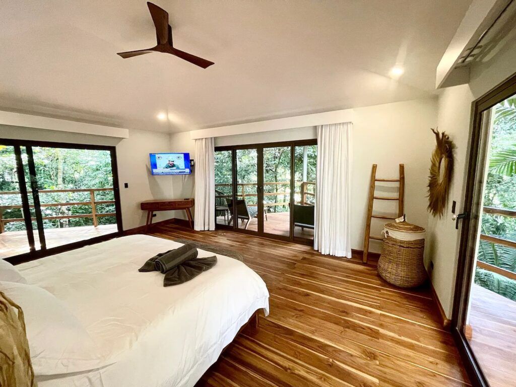 Casa VIP 75 — Jungle Villa colonial retreat in Los Sueños Resort