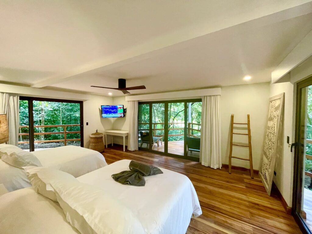 Casa VIP 75 — Jungle Villa colonial retreat in Los Sueños Resort