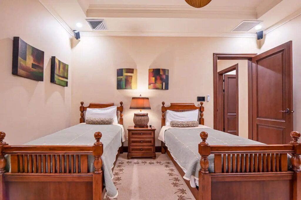 Casa VIP 76 — Villa Los Sueños in gated Eco Golf Estates