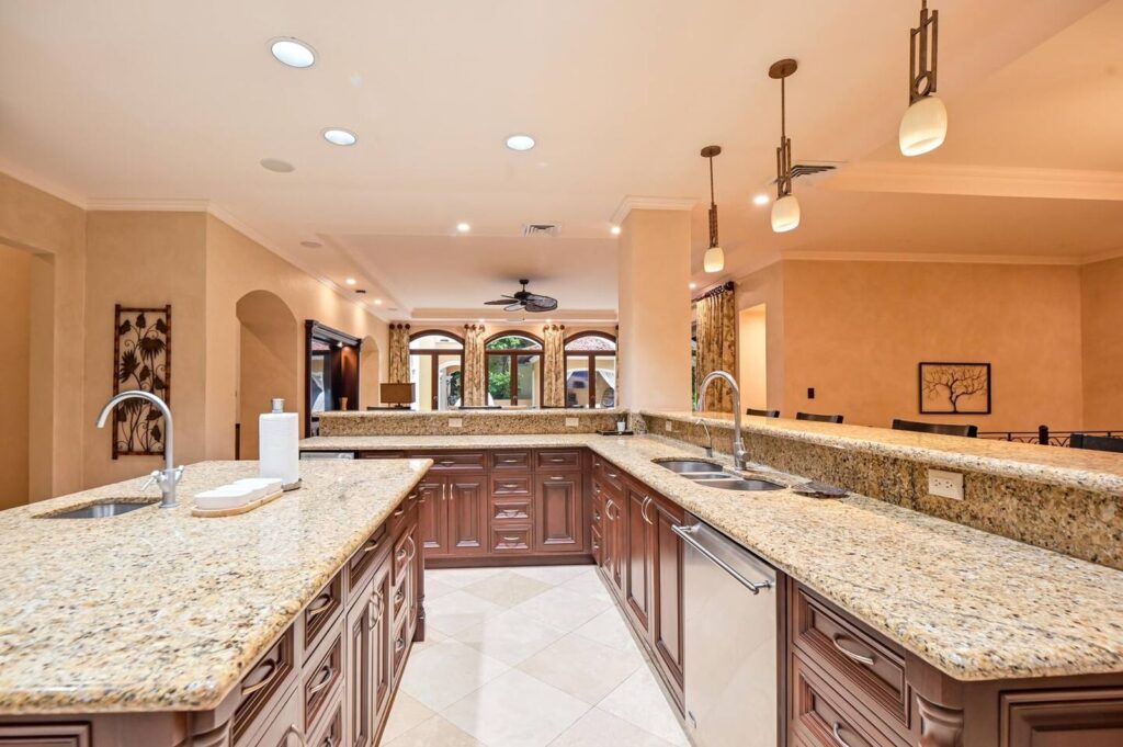 Casa VIP 76 — Villa Los Sueños in gated Eco Golf Estates