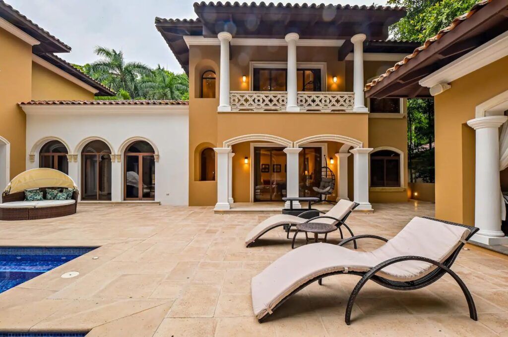 Casa VIP 76 — Villa Los Sueños in gated Eco Golf Estates