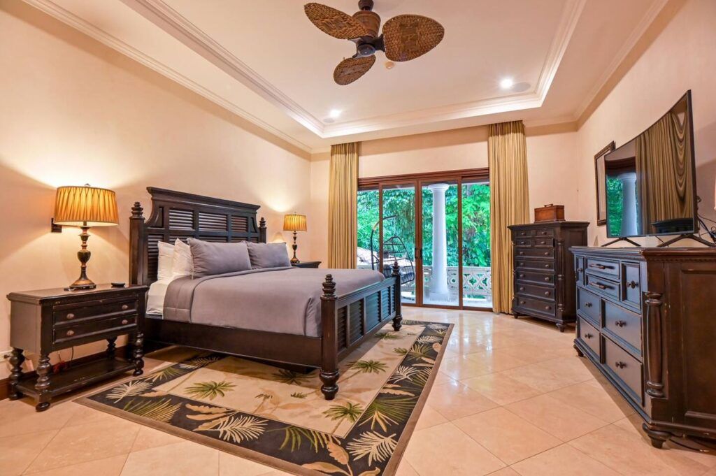 Casa VIP 76 — Villa Los Sueños in gated Eco Golf Estates