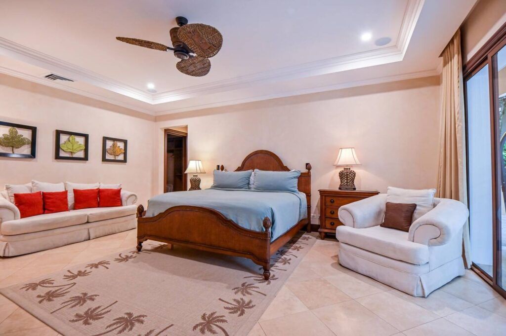 Casa VIP 76 — Villa Los Sueños in gated Eco Golf Estates