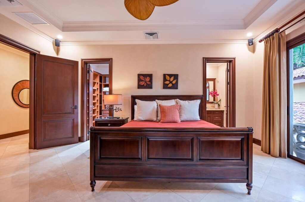 Casa VIP 76 — Villa Los Sueños in gated Eco Golf Estates