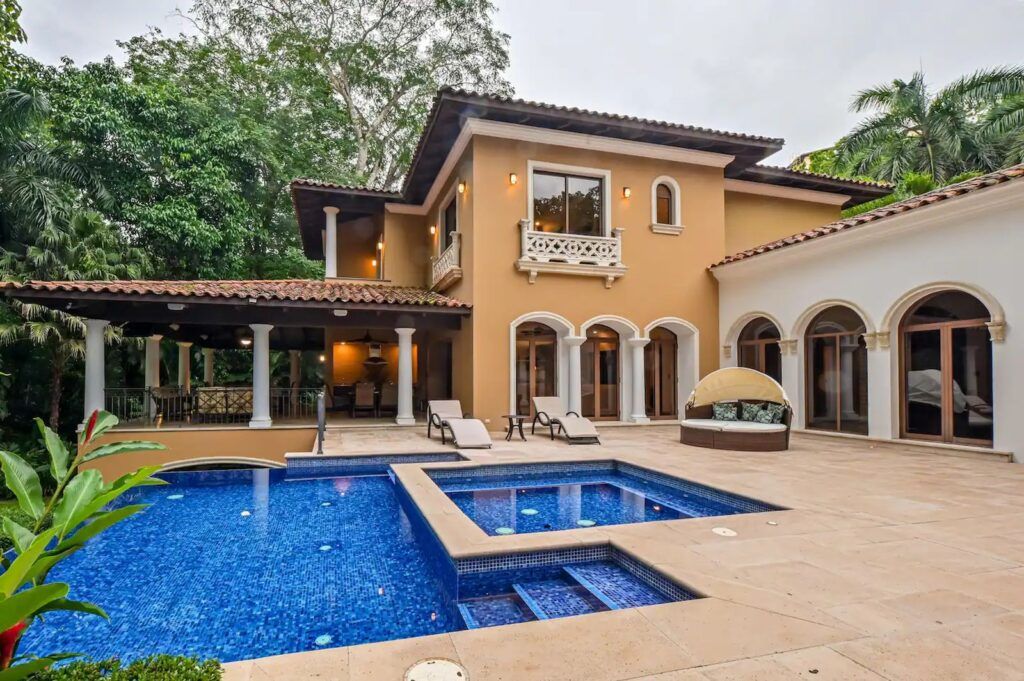 Casa VIP 76 — Villa Los Sueños in gated Eco Golf Estates