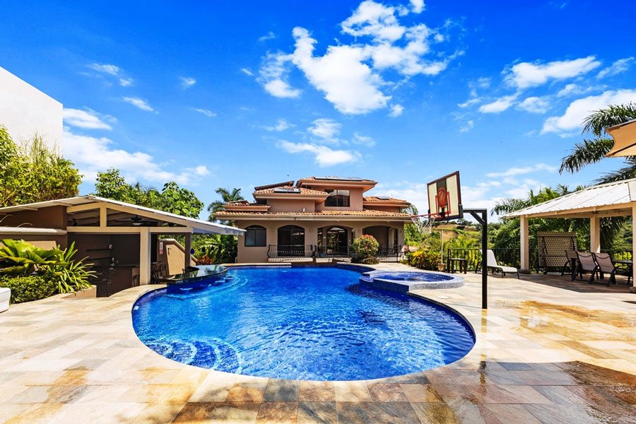 Casa VIP 8 — 13-suite luxury villa in Jacó Beach, poolside lounge
