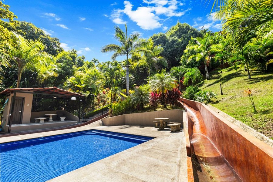 Casa VIP 8 — 13-suite luxury villa in Jacó Beach, luxury suite, living space or pool area