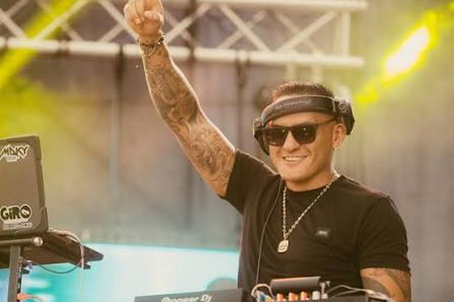 Private DJ performing at a Jaco villa party
